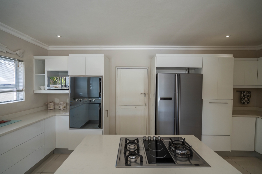 7 Bedroom Property for Sale in Royal Alfred Marina Eastern Cape